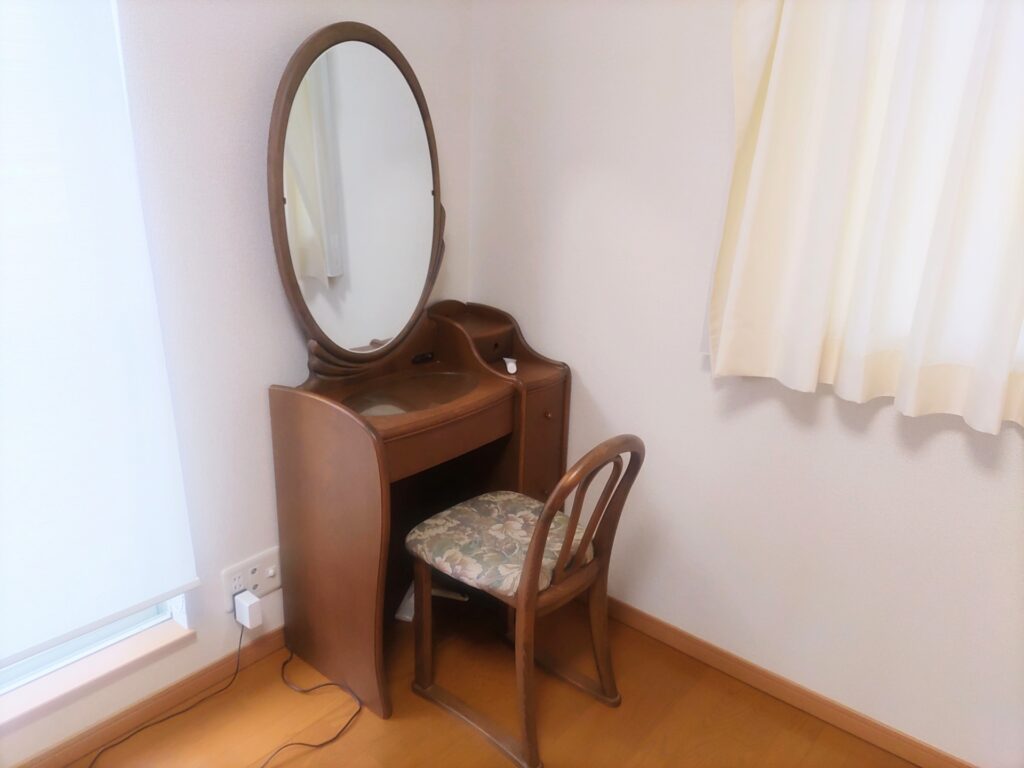 ドレッサー